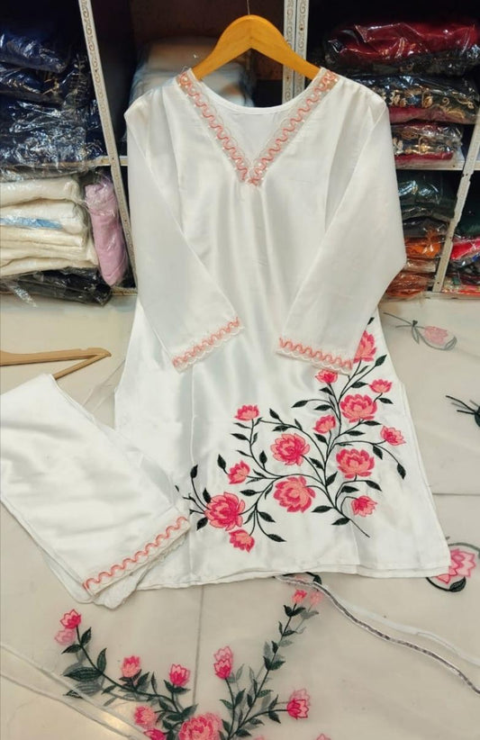 3 Pcs Women Stiched Emboidered Suit